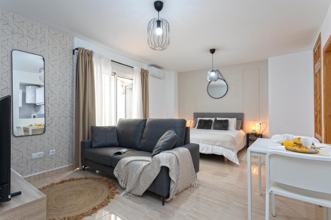Laterraza De Ollerias Apartment Malaga Luaran gambar
