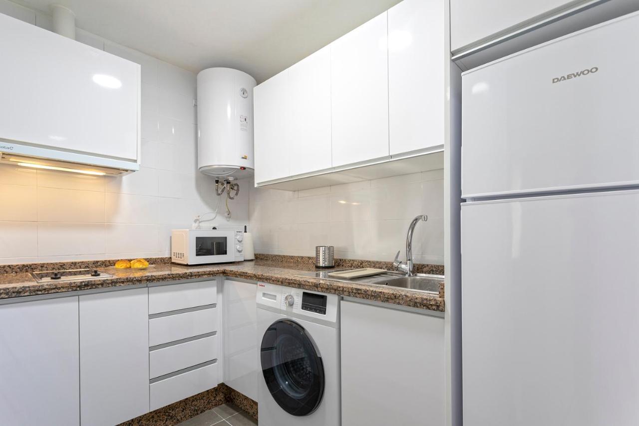 Laterraza De Ollerias Apartment Malaga Luaran gambar